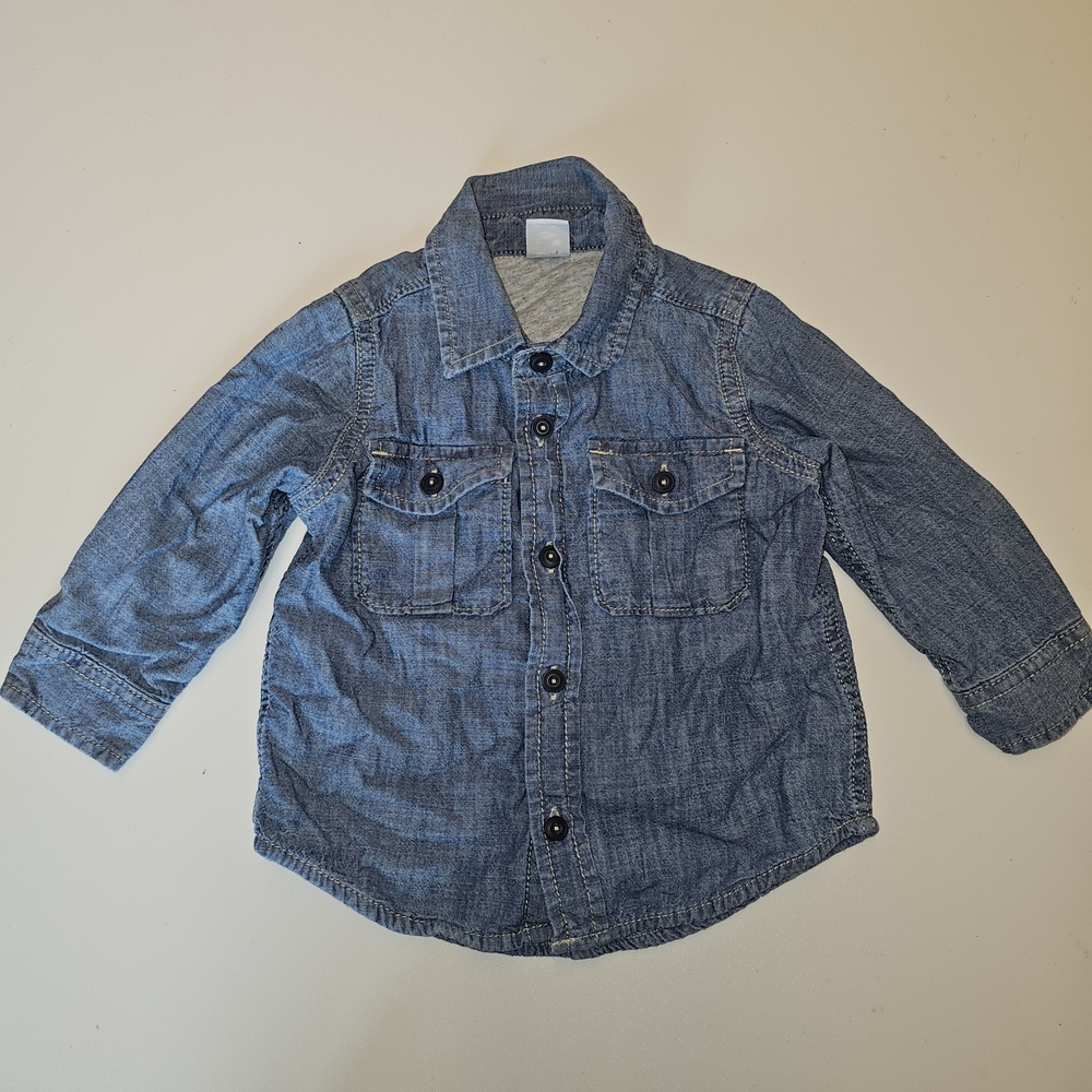 EUC | 12–18M | Baby Gap | Blue Denim Chambray Button-Up Shirt